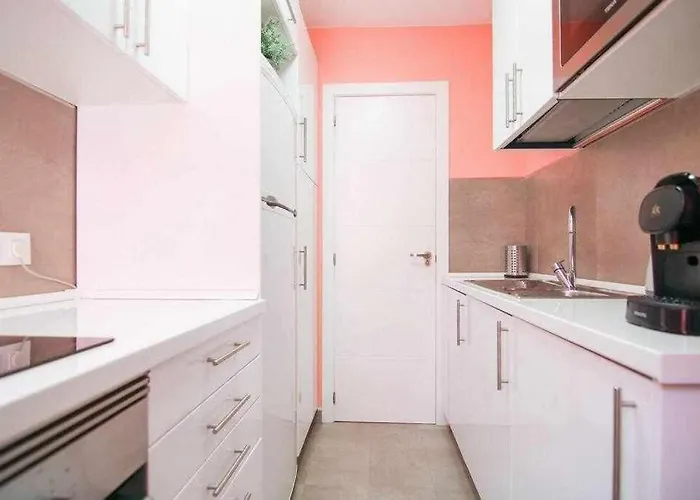 Unico En Muralla Roja - 0412 *