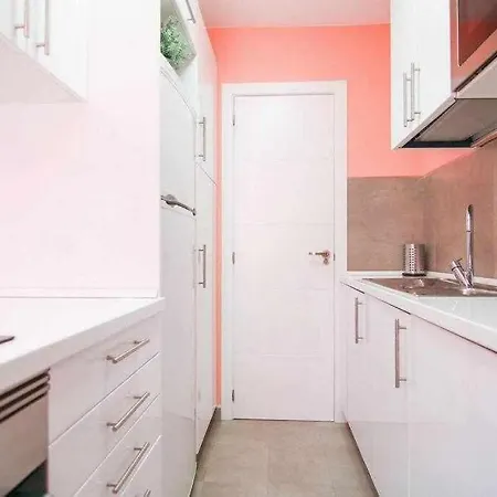 Unico En Muralla Roja - 0412 *