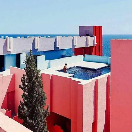 Unico En Muralla Roja - 0412 * Кальпе